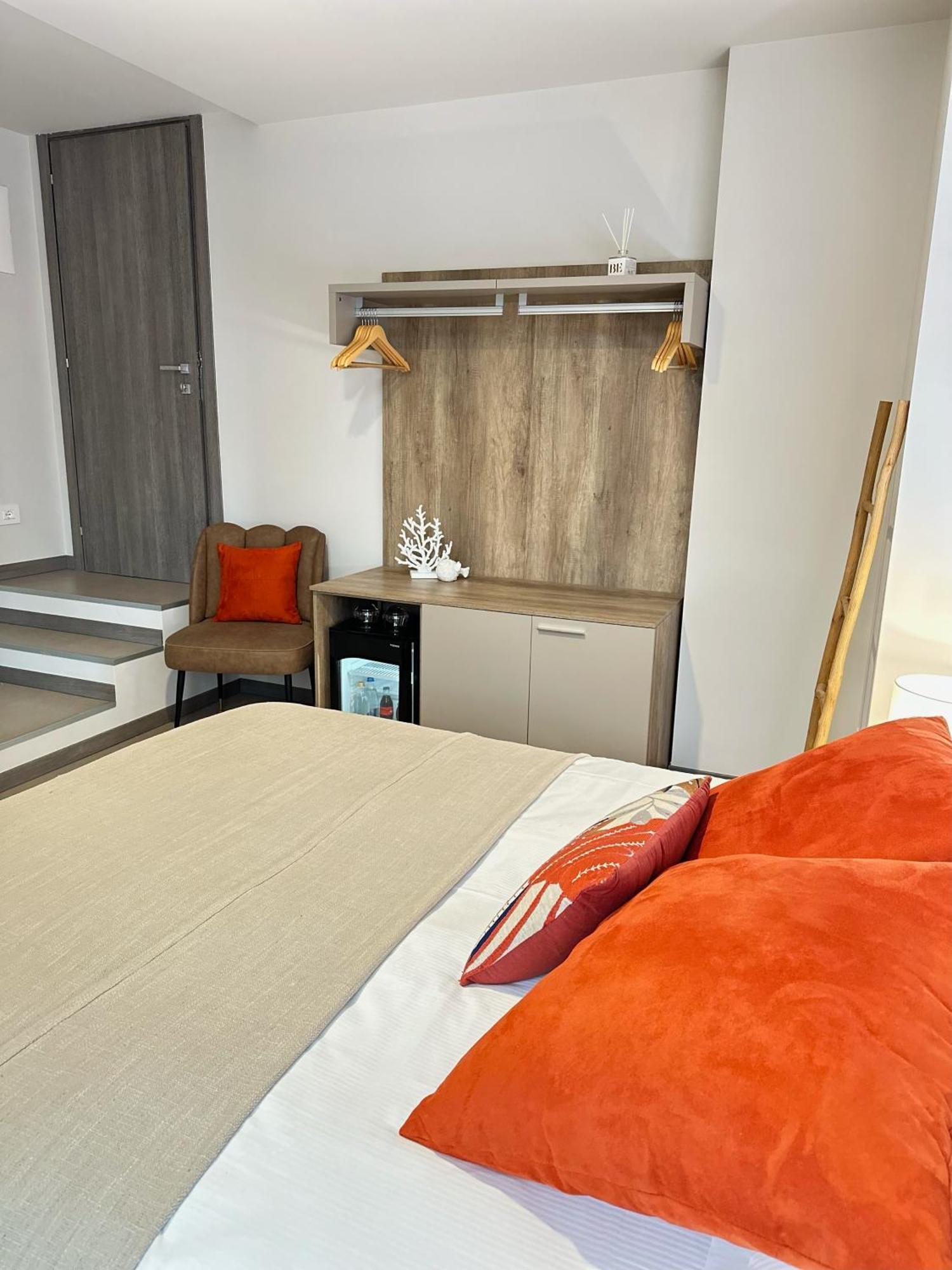 Civico 29 Rooms Peschiera del Garda Exterior photo